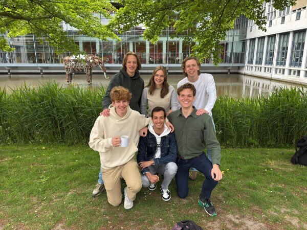 Eerstejaars Opstart Commissie